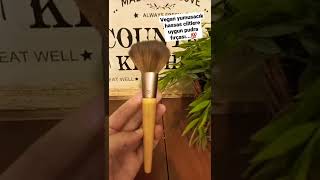 Ecotools Pudra Fırçası... Soft Ve Has Ciltlere Uygun..