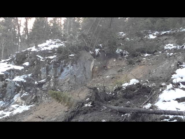 Landslide Up Close Is Terrifying - Video