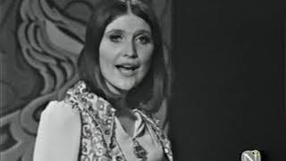 Watch Sandie Shaw Youve Not Changed video