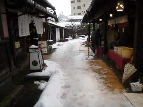 雪の山代温泉　はづちを朝市「がわ市」　kaga yamashiro onsen