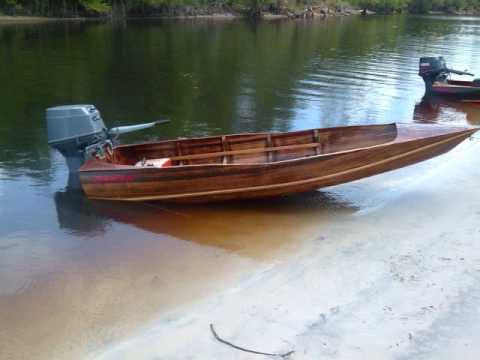  Dixie Twister too" Tunnel strip boat TOP GUN of wood boats - YouTube