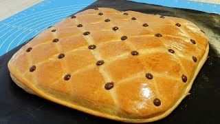 Cinnamon Cushion Bread | Criss-Cross Quilt Pattern Bread