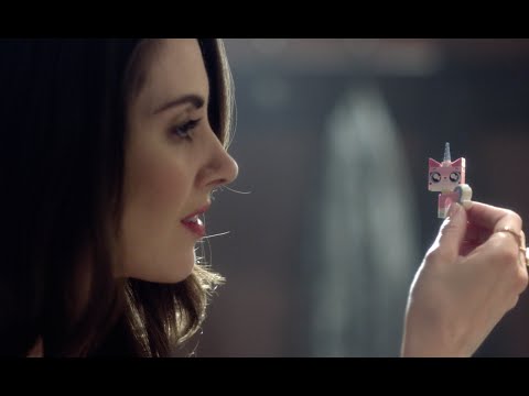 VIDEO : alison brie unikitty - lego dimensions - trailer #breaktherules - alison brie channels her inneralison brie channels her innerunikittyand becomes the latest to #breaktherules in this new video foralison brie channels her inneralis ...