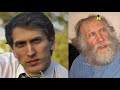 Watching video Bobby Fischer Makes 4 Consecutive Crazy Opening King Moves Against Short Game 2/8