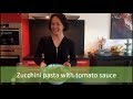 Zucchini pasta with tomato sauce (Dutch with English Subtitles)