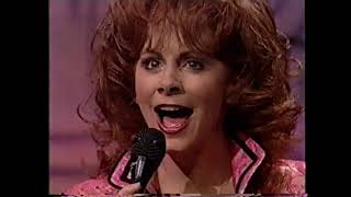 Watch Reba McEntire The Heart Is A Lonely Hunter video