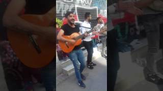 Takisim Istiklal Cadesinde Gençlerimiz