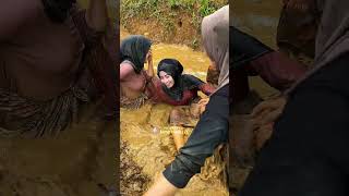 Neng Milah Nangkap Ikan