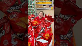 Ela Pegou Todos Doritos