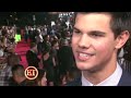 New Moon Premiere Red Carpet Interview.