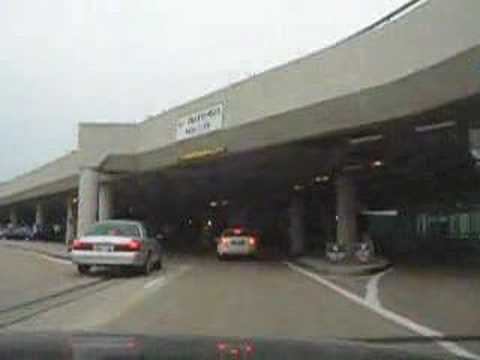 Driving into Nashville International Airport
