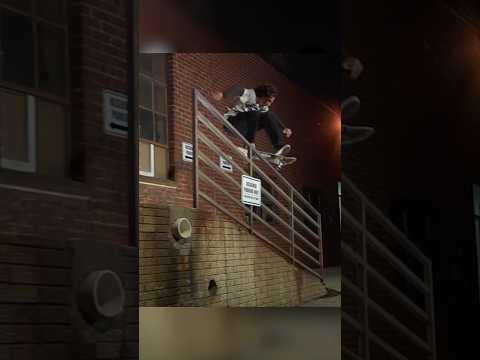 🔦 Braden Hoban from Emerica’s “Into the Light” video