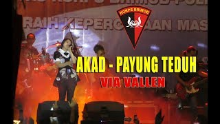 AKAD PAYUNG TEDUH - VIA VALLEN HUT BRIMOB ALUN ALUN KOTA MADIUN 2017