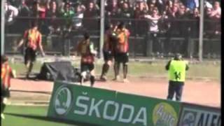 OnzczsFTaVE Video Image