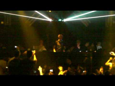 Club PP @ Armin Van Buuren Live In Hong Kong 25 Nov 2009
