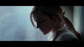 Emma Watson Show Her Stomach Cross Sign - Regression