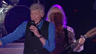 Watch Dennis Deyoung Dont Let It End video