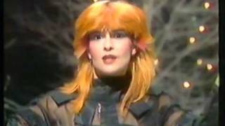 Toyah - I Believe In Father Christmas