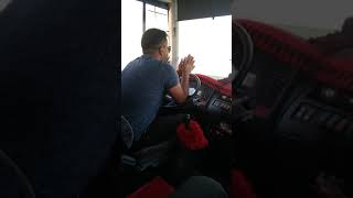 Siirt Diyarbakır Yolcu Taşımacılığı Yapan Yarım Otubüs Şoförü Araç Sürüşü