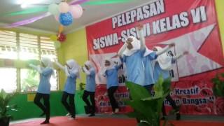 Persahabatan bagai kepompong (SDN Kebon Baru 03)