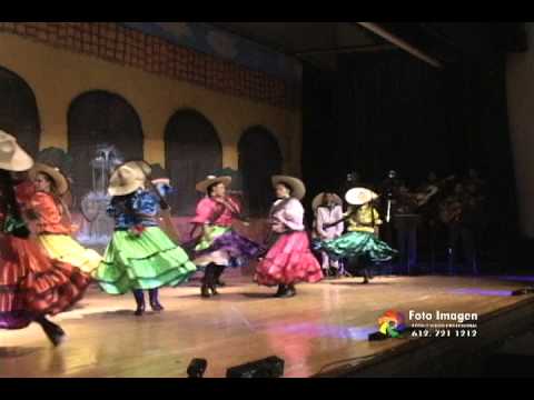 ballet folklorico mexico azteca adelitas