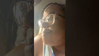 Look At The Lips Go