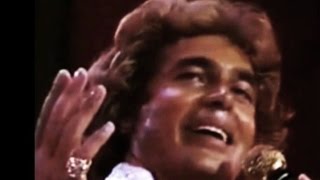 Watch Engelbert Humperdinck Far Away Places video