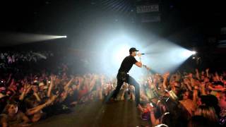 Luke Bryan - If You Ain'T Here To Party