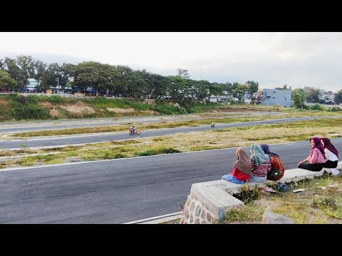 VLOG SORE SUASANA DI SIRKUIT ROAD RACE PARANG MAGETAN, NONGKRONG SORE HIBURAN!!!