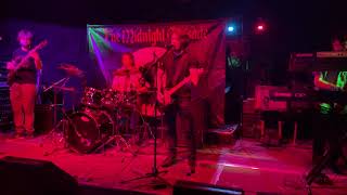 The Midnight Crusade - The Runaways Live at Fish Head Cantina