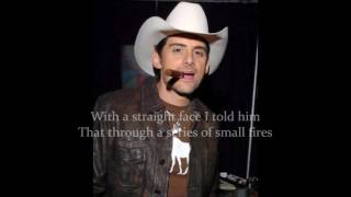 Watch Brad Paisley The Cigar Song video