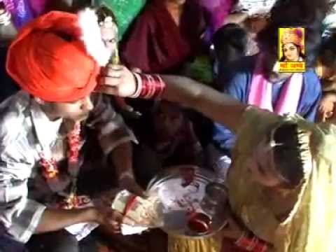 RAJASTHANI VIVAH GEET | Sonaro Baajothiyo | Marwadi Banna Banni...