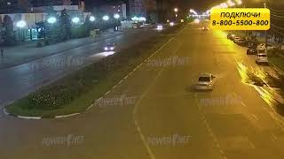 Видео (опасное вождение г. Волжский) пл. Ленина вид на проспект 01-08-2019 23-26 от Телеканал ВОЛЖСКИЙ ПЛЮС от POWERNET, проспект Ленина, Волжский, Россия