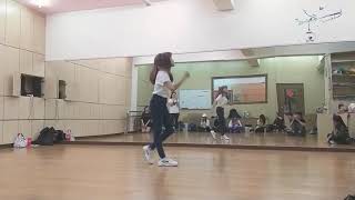 Iu-Bbibbi Dance Mirror Part.1