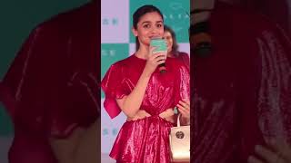 Alia Bhatt Side