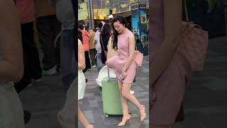 Oops Beautiful Chinese Girls