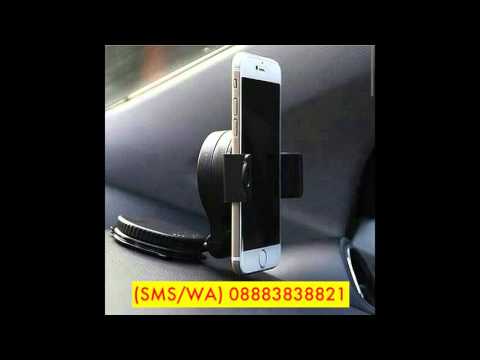 Foto aksesoris hp di mobil