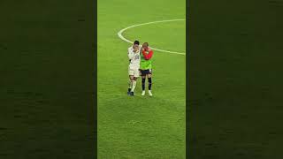 El Reencuentro De James Rodriguez Con Chicharito Hernández Chivas Vs León