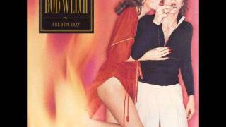 Watch Bob Welch Easy To Fall video