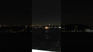 İstanbul Boğazı Gece - Vapur
