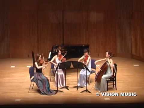 弦楽四重奏（バイオリン×２、ビオラ、チェロ）の生演奏