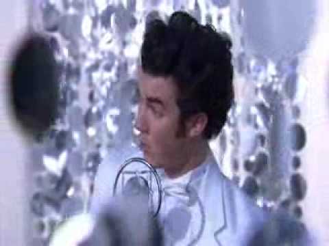 Kevin Jonas singing in JONAS - HQ - download link