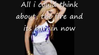 Watch Tynisha Keli Ooh Wee video