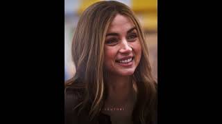 Her Beauty Leaves No One Indifferent Ana De Armas Edit Song Videoclub - Roi Slowed