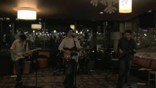 Watch Chris Isaak Breaking Apart video