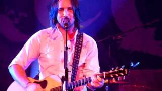 Watch Jake Owen Starting With Me video