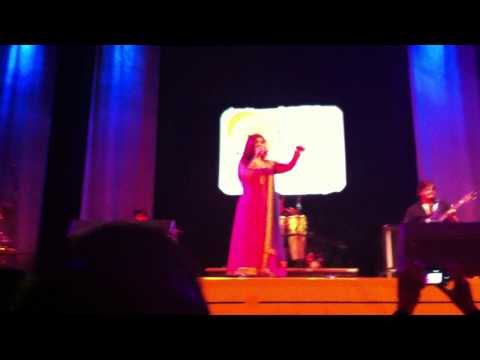 Alka Yagnik Live - You Are My Sonia - De Montfort Hall Leicester...