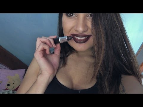 Mirror mouth check lipstick application fan compilation