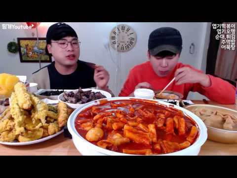 Một số món ăn đường phố hàn quốc ngon-- mukbang --tokbokky -sốt cay