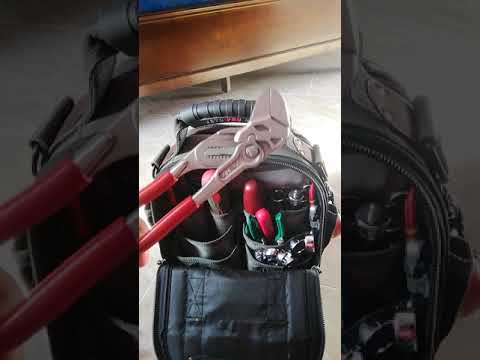 Veto pro pac TECH MC used by aircraft mechanic